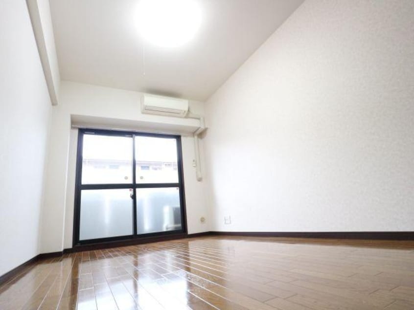  近鉄難波線・奈良線/大和西大寺駅 徒歩8分 1階 築19年