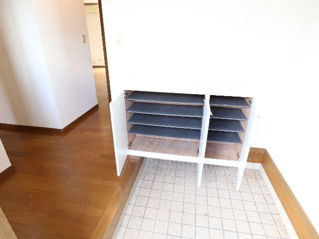  近鉄京都線/高の原駅 徒歩12分 1-2階 築24年