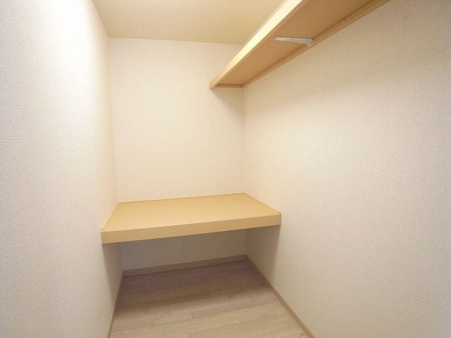 近鉄京都線/高の原駅 バス5分桜ヶ丘４丁目下車:停歩3分 1階 築33年