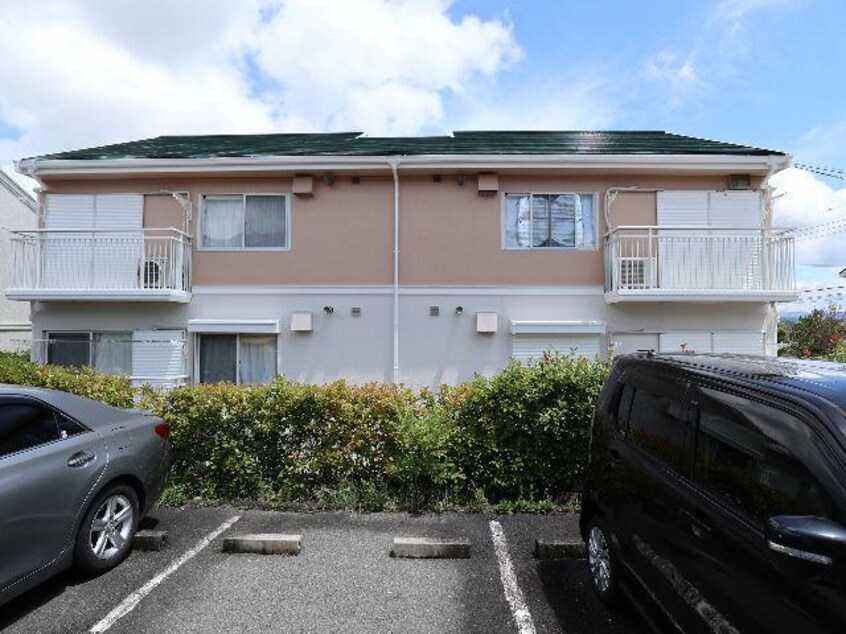  近鉄京都線/高の原駅 バス5分左京４丁目下車:停歩3分 1階 築34年