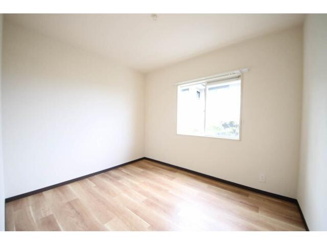  近鉄京都線/高の原駅 バス5分左京４丁目下車:停歩3分 1階 築34年