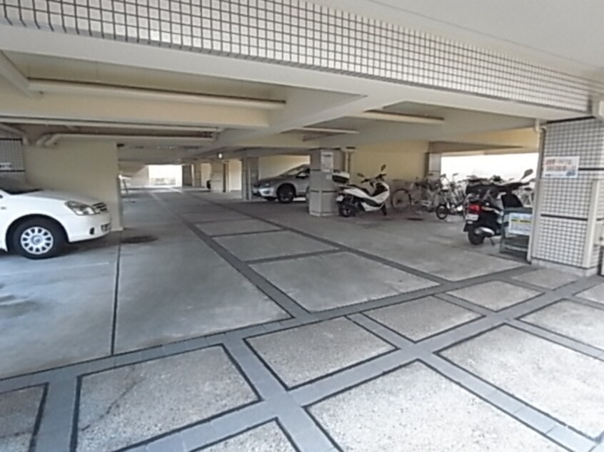  近鉄難波線・奈良線/大和西大寺駅 徒歩16分 3階 築34年