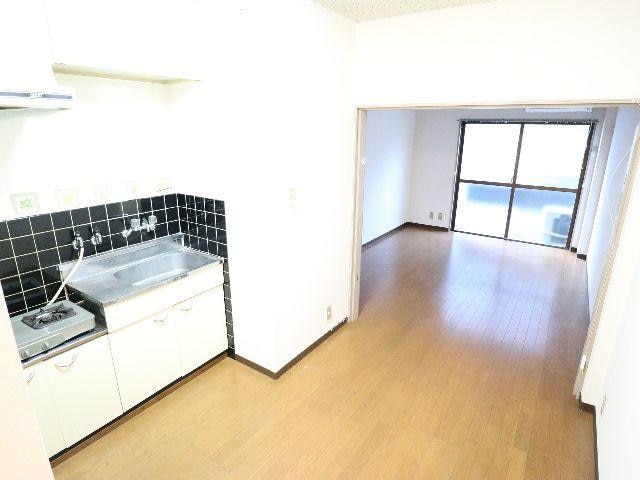  近鉄難波線・奈良線/大和西大寺駅 徒歩5分 1階 築42年