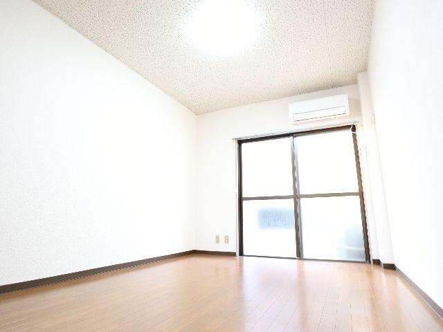  近鉄難波線・奈良線/大和西大寺駅 徒歩5分 1階 築42年