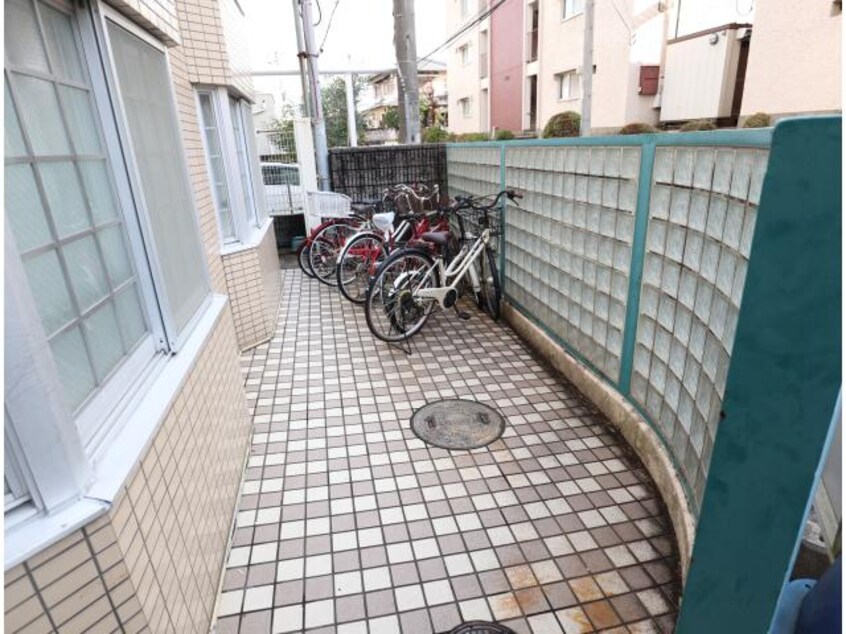  近鉄難波線・奈良線/菖蒲池駅 徒歩7分 2階 築36年