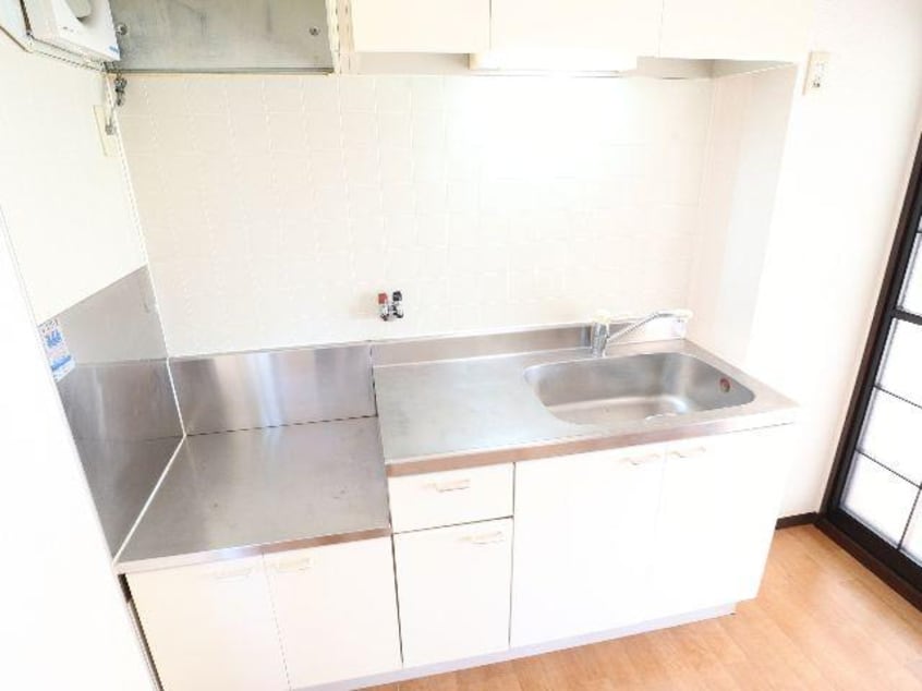  近鉄橿原線/尼ケ辻駅 徒歩16分 1階 築34年