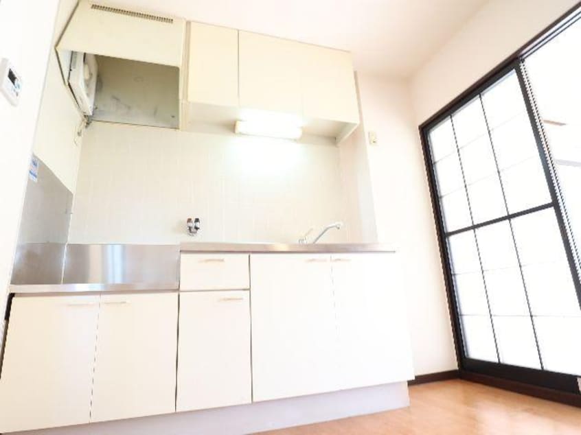  近鉄橿原線/尼ケ辻駅 徒歩16分 1階 築34年