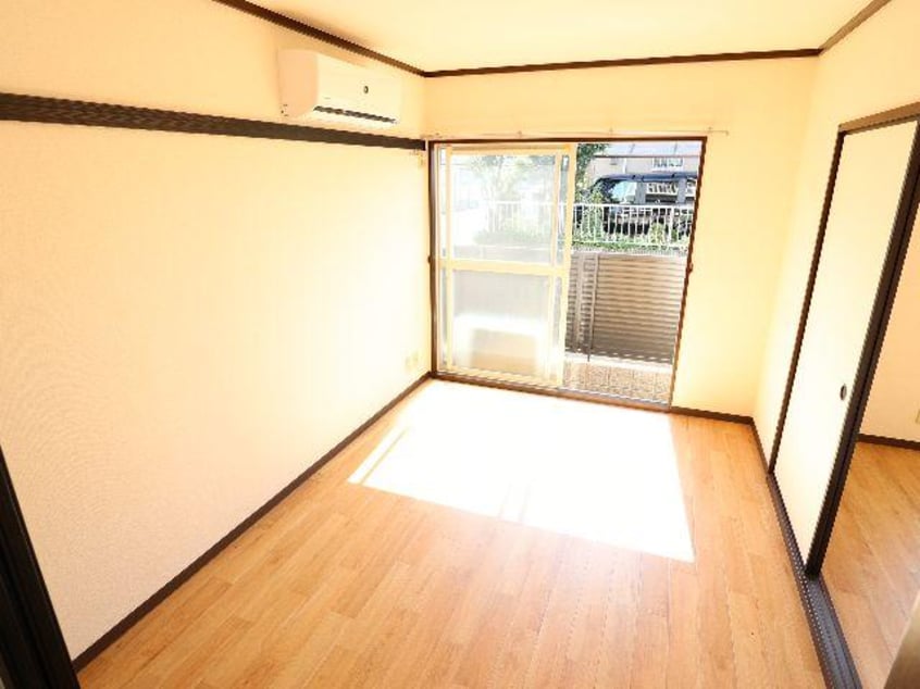  近鉄橿原線/尼ケ辻駅 徒歩16分 1階 築34年