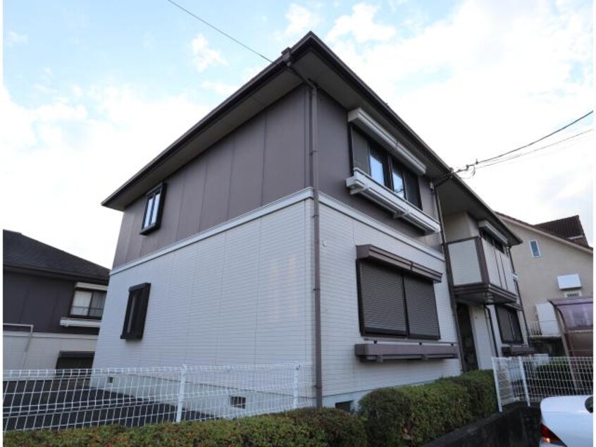  近鉄けいはんな線/学研奈良登美ケ丘駅 バス9分光台六丁目下車:停歩2分 2階 築32年