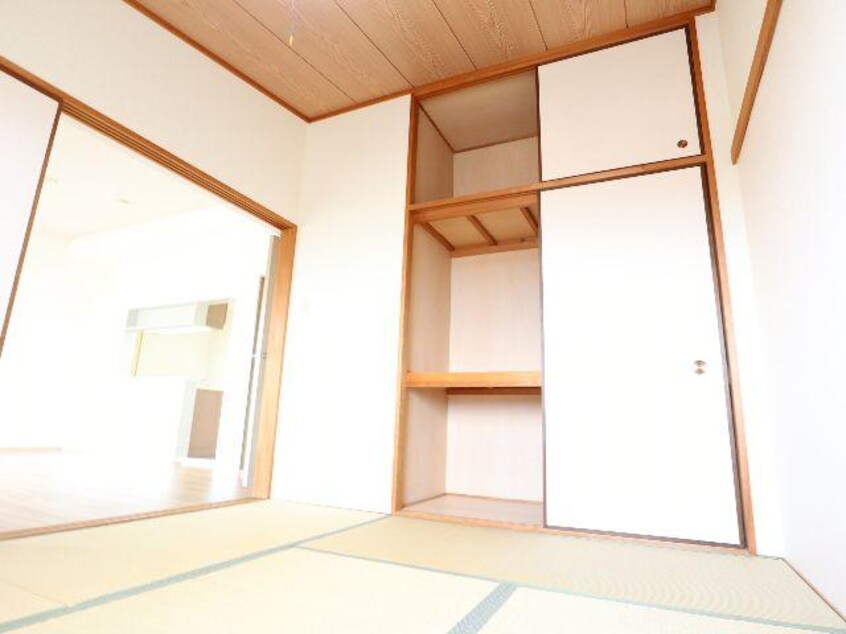  近鉄難波線・奈良線/菖蒲池駅 徒歩12分 3階 築32年