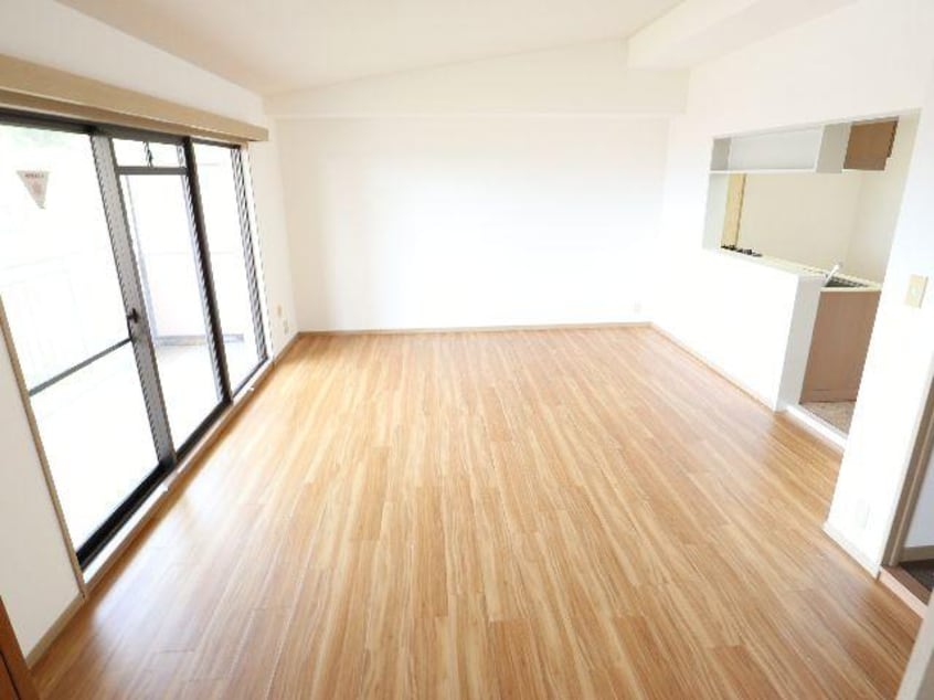  近鉄難波線・奈良線/菖蒲池駅 徒歩12分 3階 築32年