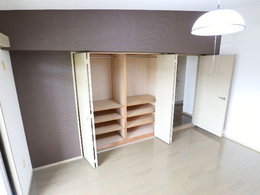  近鉄難波線・奈良線/菖蒲池駅 徒歩12分 3階 築32年