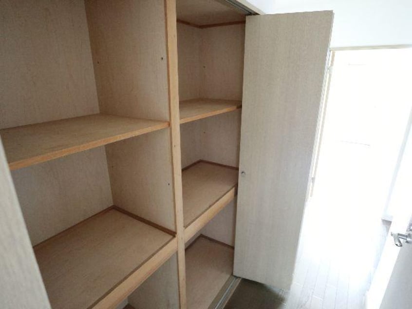  近鉄難波線・奈良線/菖蒲池駅 徒歩12分 3階 築32年