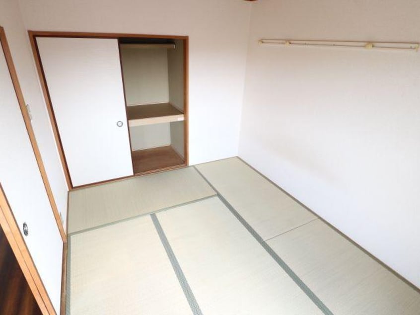  近鉄難波線・奈良線/大和西大寺駅 バス10分押熊北口下車:停歩3分 2階 築28年