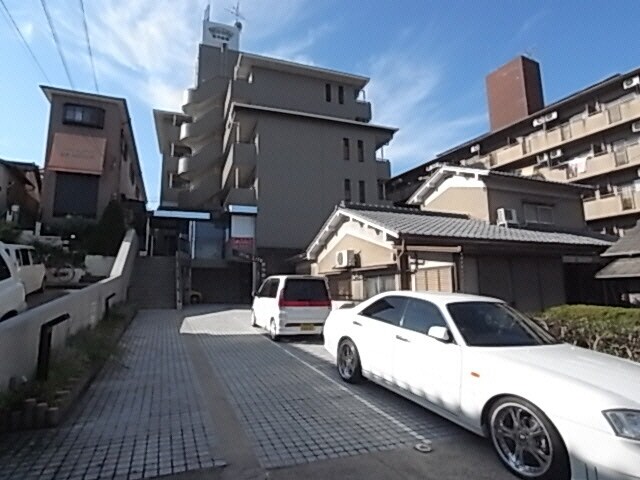  近鉄難波線・奈良線/菖蒲池駅 徒歩8分 5階 築35年