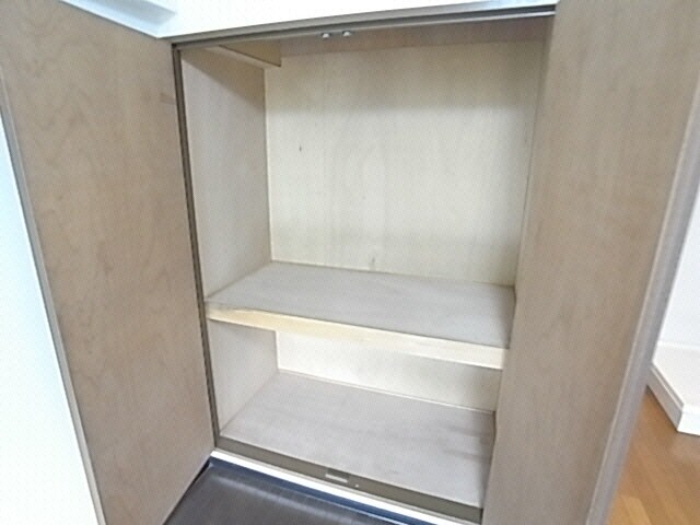  近鉄難波線・奈良線/菖蒲池駅 徒歩8分 2階 築35年