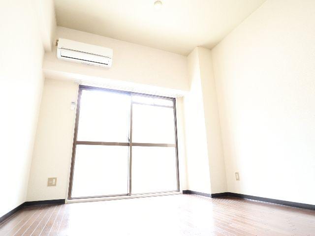  近鉄難波線・奈良線/菖蒲池駅 徒歩8分 1階 築35年