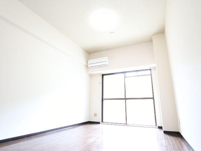  近鉄難波線・奈良線/菖蒲池駅 徒歩8分 1階 築35年