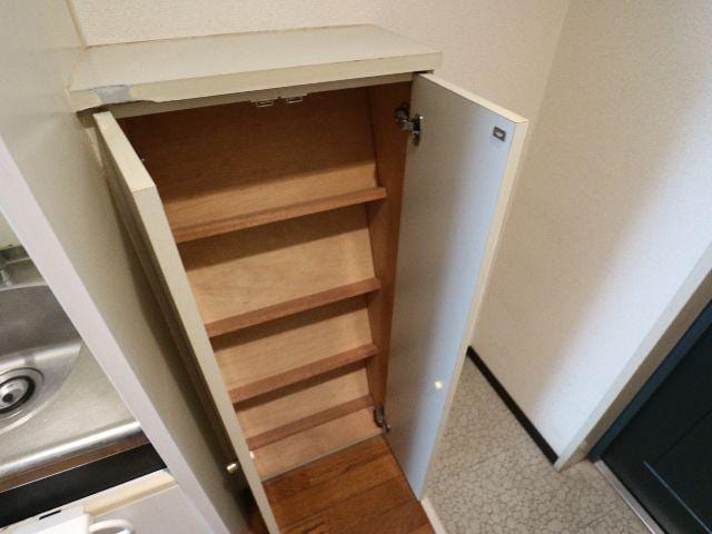  近鉄難波線・奈良線/菖蒲池駅 徒歩8分 1階 築35年