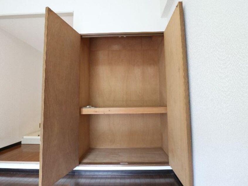  近鉄難波線・奈良線/菖蒲池駅 徒歩8分 1階 築35年