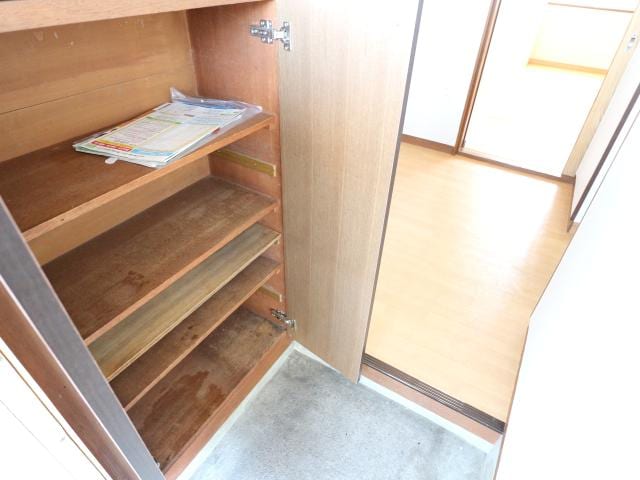  近鉄難波線・奈良線/大和西大寺駅 徒歩7分 2階 築49年