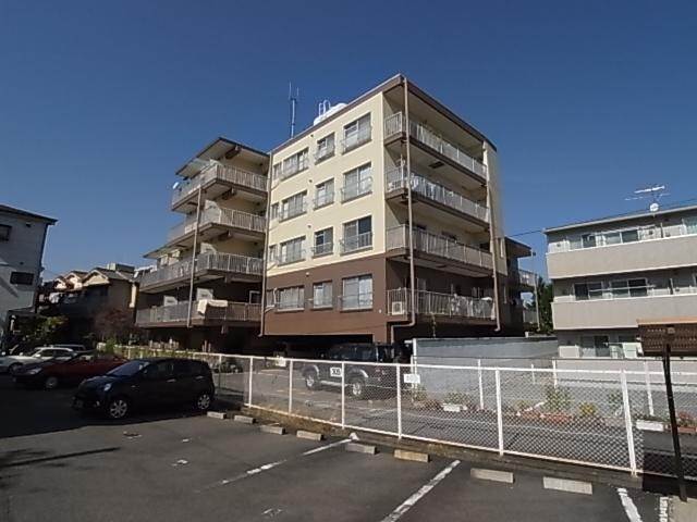  近鉄橿原線/尼ケ辻駅 徒歩2分 1階 築35年