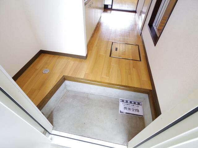  近鉄難波線・奈良線/大和西大寺駅 徒歩7分 1階 築31年