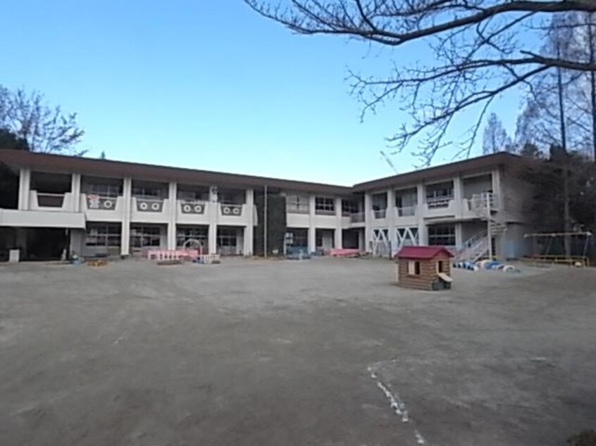 奈良市立西大寺北幼稚園(幼稚園/保育園)まで1027m 近鉄難波線・奈良線/大和西大寺駅 徒歩16分 1階 築28年