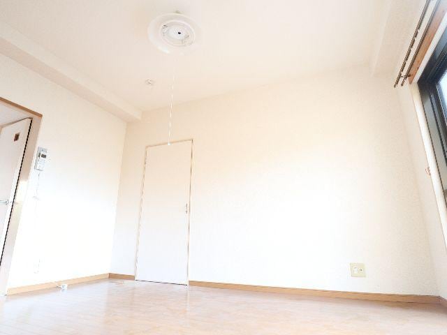  近鉄難波線・奈良線/大和西大寺駅 徒歩6分 1階 築45年