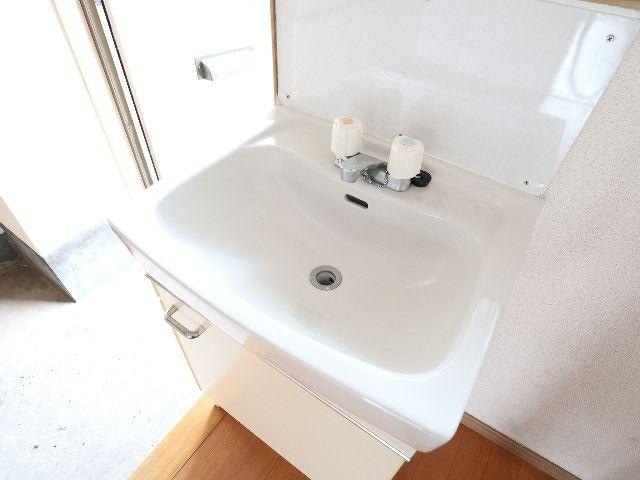  近鉄難波線・奈良線/大和西大寺駅 徒歩6分 1階 築45年