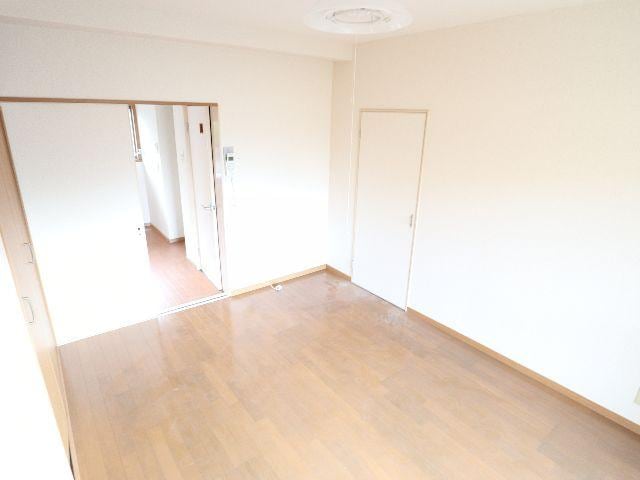  近鉄難波線・奈良線/大和西大寺駅 徒歩6分 1階 築45年