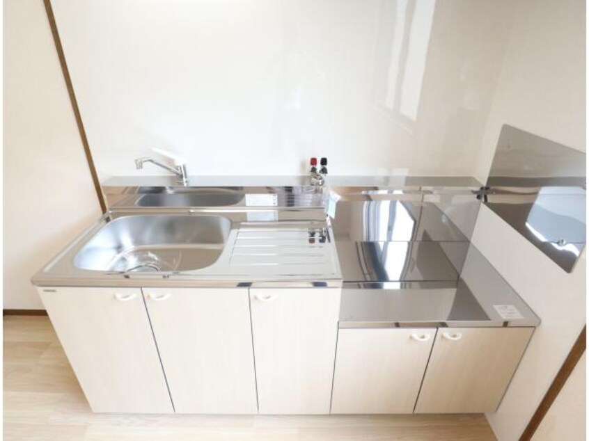  近鉄京都線/高の原駅 徒歩16分 1-2階 築31年