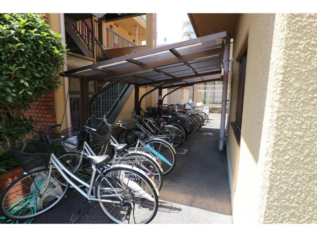  近鉄難波線・奈良線/大和西大寺駅 徒歩5分 1階 築39年