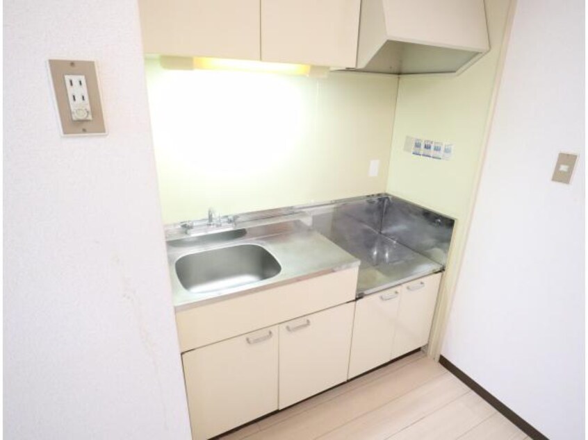  近鉄難波線・奈良線/大和西大寺駅 徒歩5分 2階 築39年