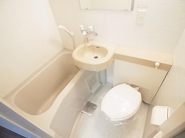  近鉄難波線・奈良線/菖蒲池駅 徒歩5分 2階 築33年