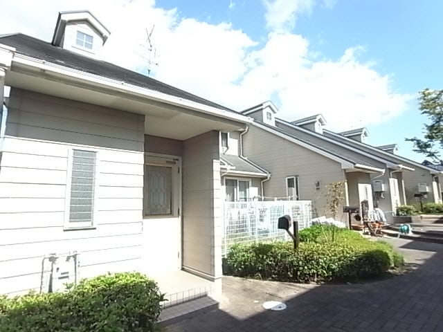  近鉄京都線/高の原駅 徒歩13分 1-2階 築29年