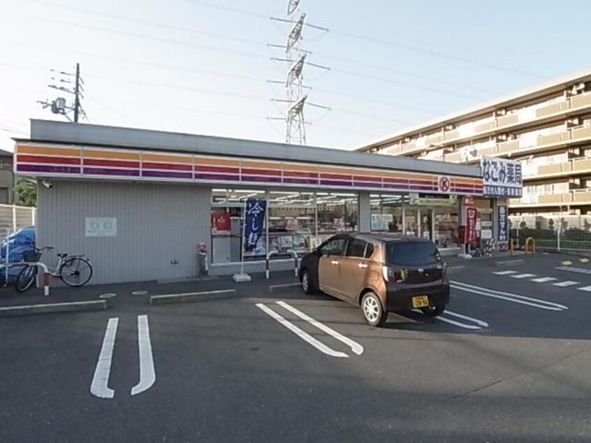 サークルＫ精華学研都市店(コンビニ)まで2578m 近鉄京都線/木津川台駅 徒歩15分 1-2階 築19年