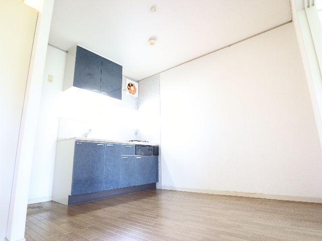  近鉄京都線/高の原駅 バス5分左京４丁目下車:停歩6分 1階 築37年