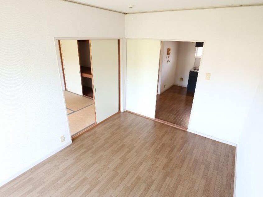  近鉄京都線/高の原駅 バス5分左京４丁目下車:停歩6分 1階 築37年