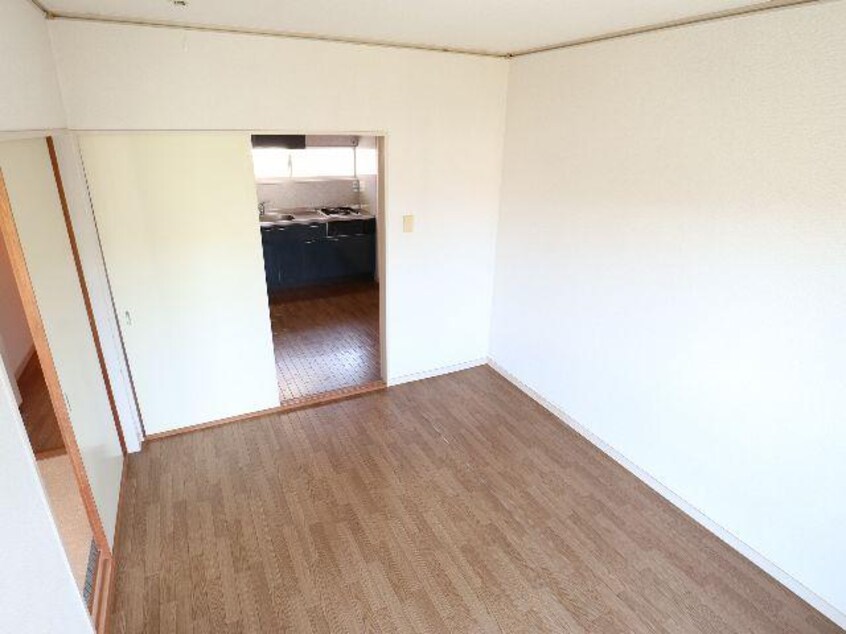  近鉄京都線/高の原駅 バス5分左京４丁目下車:停歩6分 1階 築37年