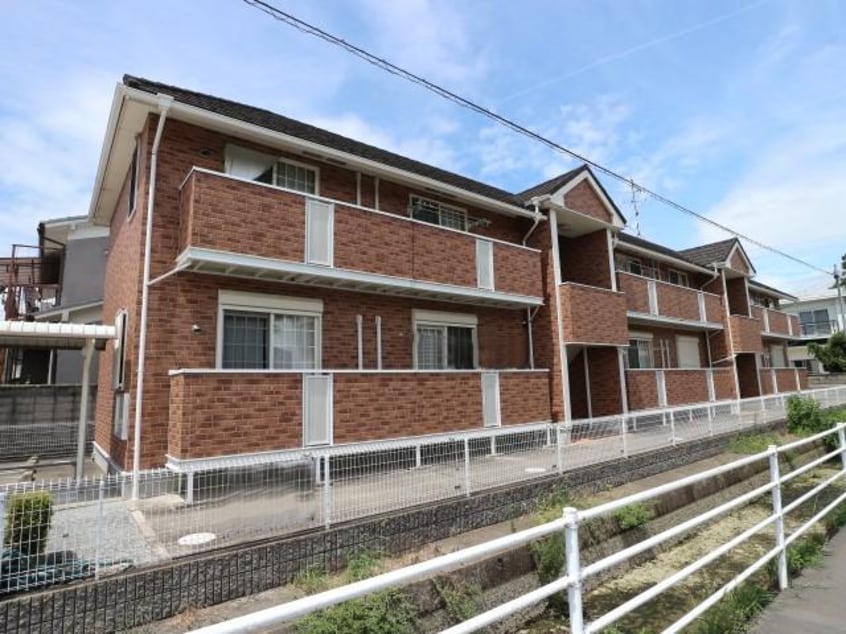  近鉄京都線/新祝園駅 徒歩10分 1階 築19年