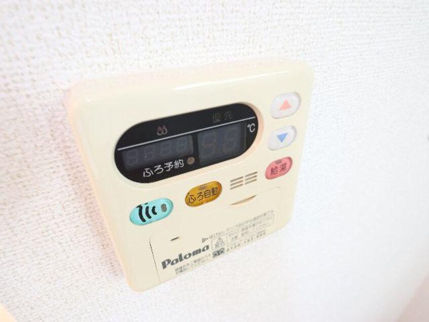  近鉄難波線・奈良線/大和西大寺駅 バス10分平城中山下車:停歩3分 1-2階 築19年