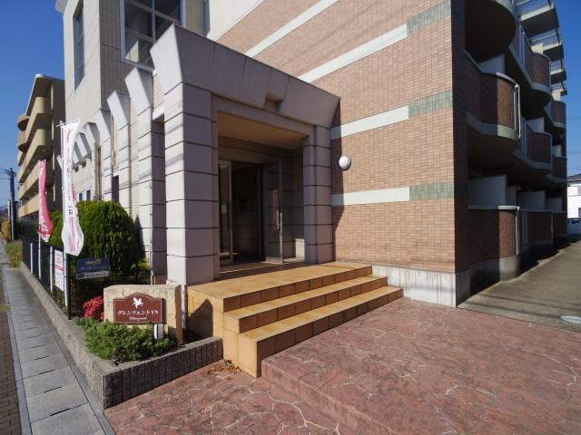  近鉄難波線・奈良線/大和西大寺駅 徒歩10分 1階 築19年