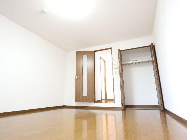  近鉄京都線/新祝園駅 徒歩7分 1階 築19年