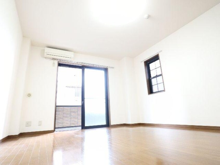  近鉄京都線/新祝園駅 徒歩7分 1階 築19年