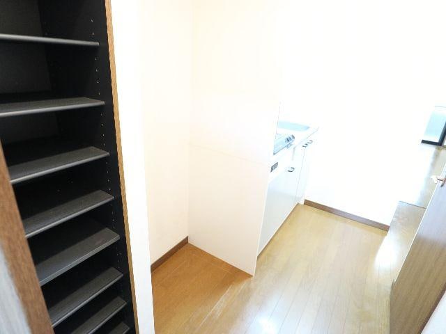  近鉄京都線/新祝園駅 徒歩7分 1階 築19年