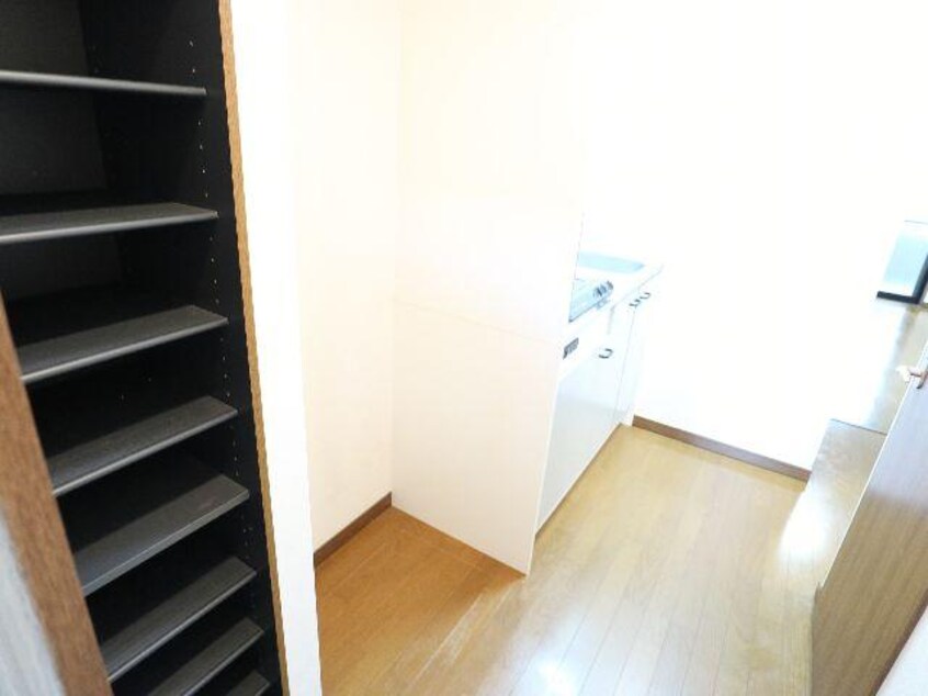  近鉄京都線/新祝園駅 徒歩7分 1階 築19年