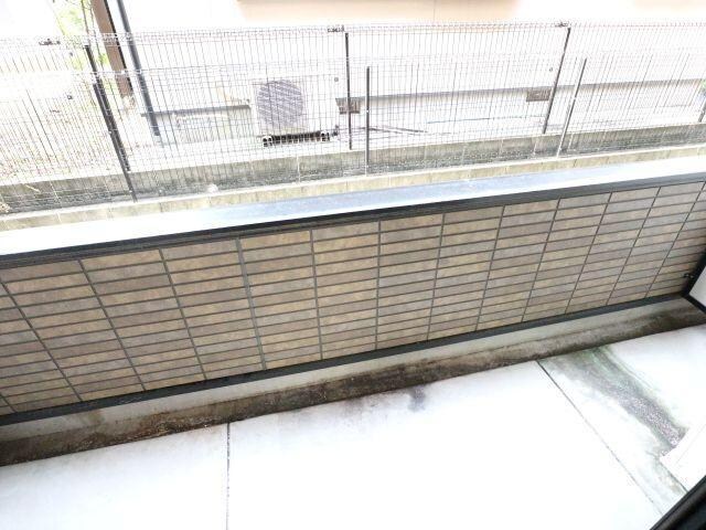  近鉄京都線/新祝園駅 徒歩7分 1階 築19年