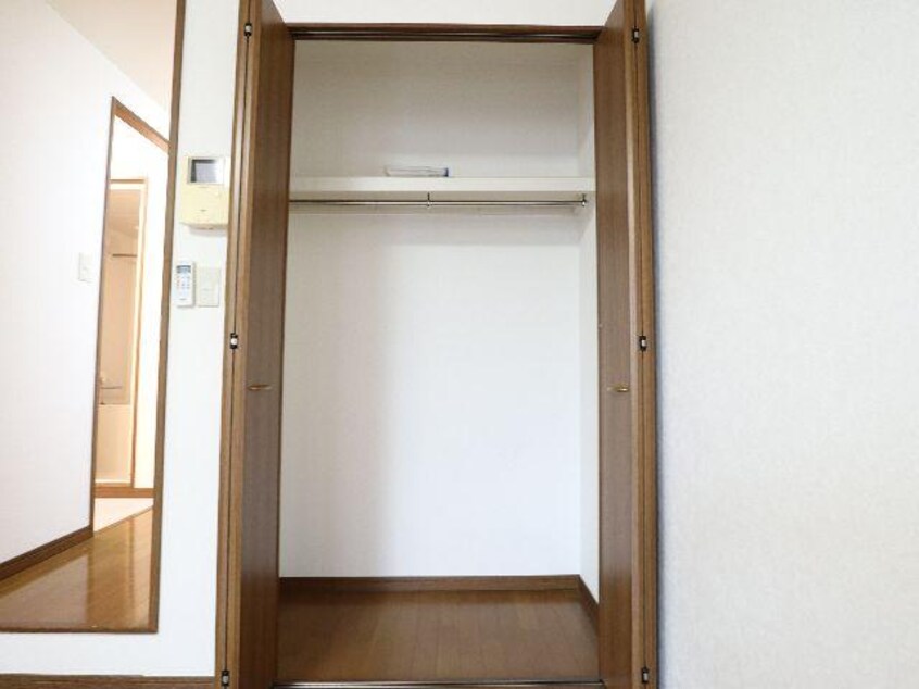  近鉄京都線/新祝園駅 徒歩7分 1階 築19年