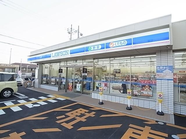 ローソン精華祝園店(コンビニ)まで304m 近鉄京都線/新祝園駅 徒歩7分 1階 築19年